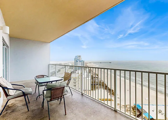 Gulf Front With Community Outdoor & Indoor Pool Hot Tub & Fitness Center Holiday home *
