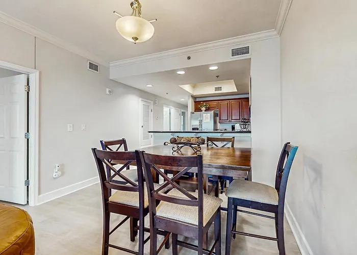 Gulf Front With Community Outdoor & Indoor Pool Hot Tub & Fitness Center Gulf Shores