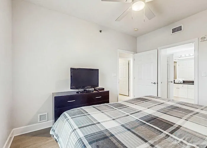 Gulf Front With Community Outdoor & Indoor Pool Hot Tub & Fitness Center Gulf Shores