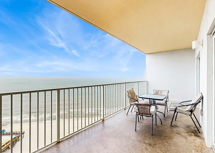 Gulf Front With Community Outdoor & Indoor Pool Hot Tub & Fitness Center *